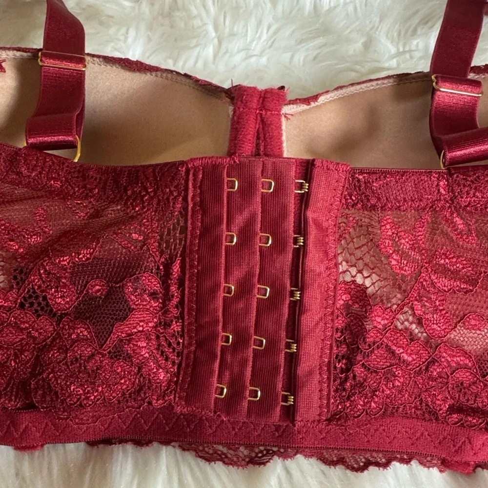 Frederick’s Of Hollywood Desiree red lace push up balconette bra Size 36D New
